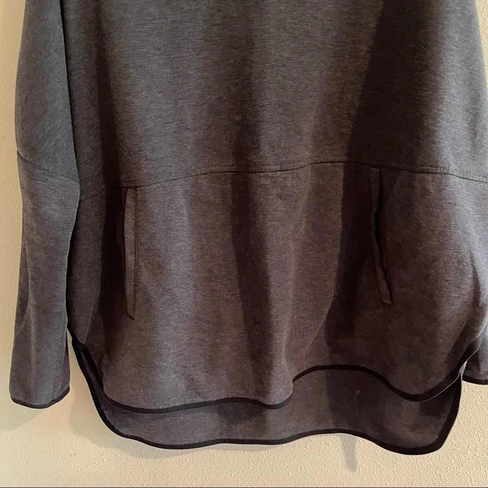 The North Face Grey Turtleneck Sweatshirt - Picture 3 of 10